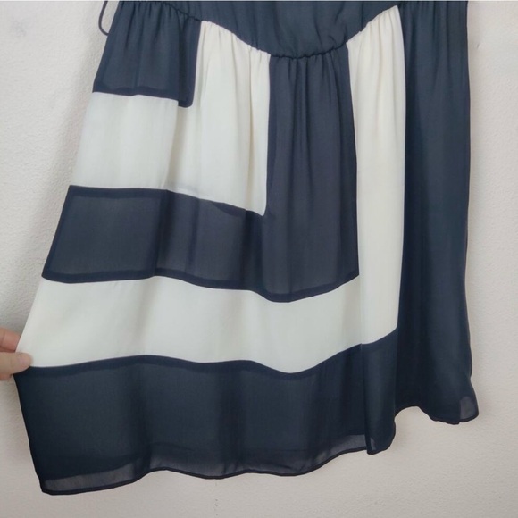 Alice + Olivia geometric, black & white dress - Picture 3 of 3